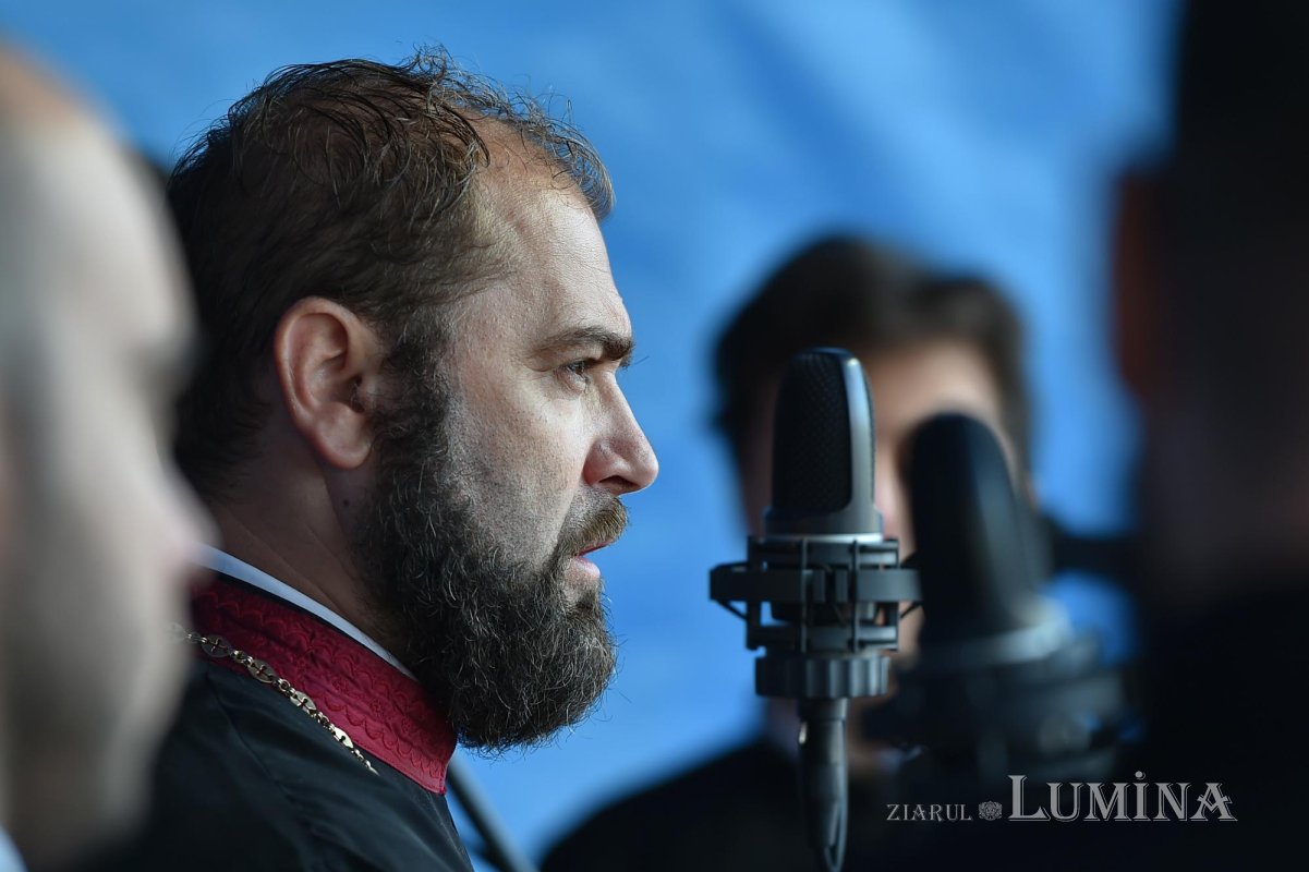 „Sfinții vin spre noi, ca noi să ne apropiem de Dumnezeu” 155895