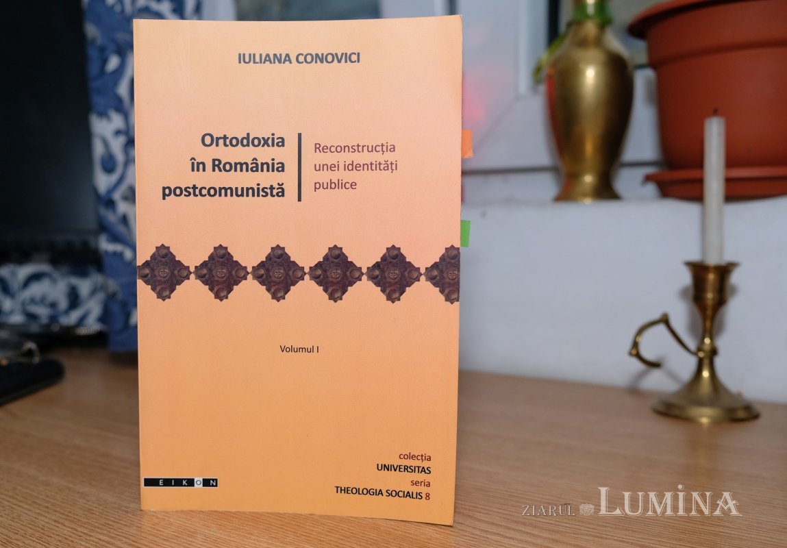 Crucea patriarhală oferită post-mortem cercetătorului Iuliana Conovici (1980-2020) 156254