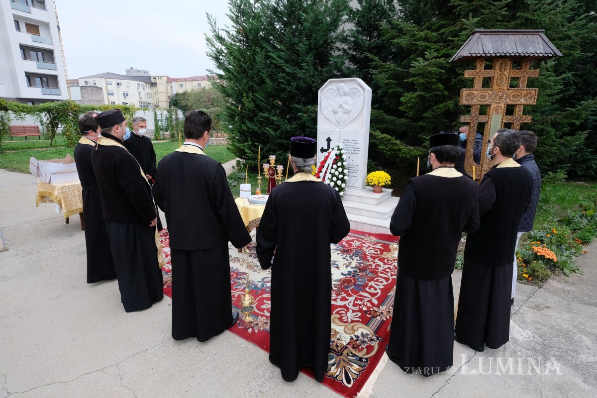 Pomenirea victimelor tragediei de la Colectiv  156172