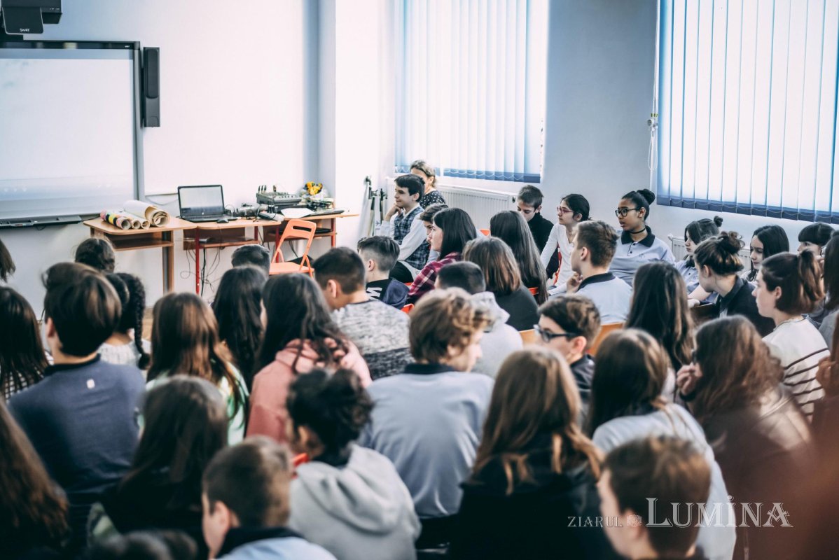 „Investiția în educație duce la prosperitatea unui popor” 156087