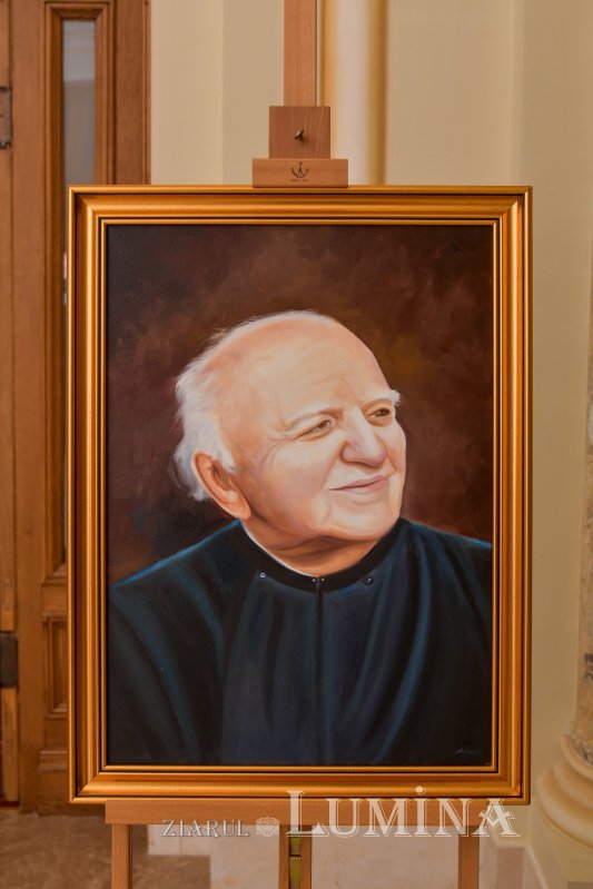 Vernisajul expoziției „Lumina spațiilor sacre” la Palatul Patriarhiei 156406