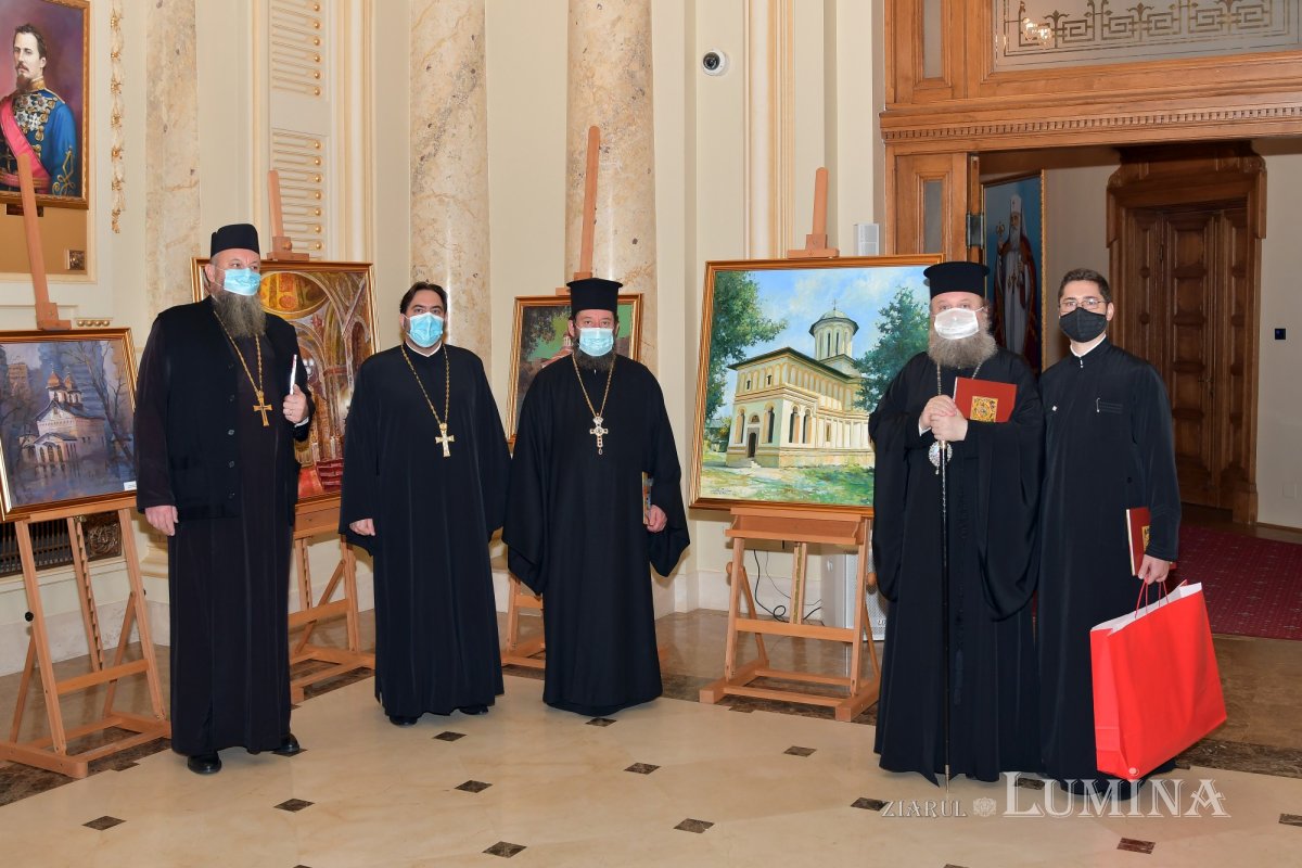 Vernisajul expoziției „Lumina spațiilor sacre” la Palatul Patriarhiei 156446