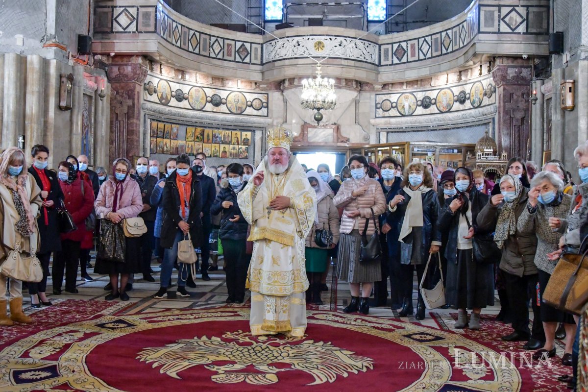 Arhanghelii Mihail și Gavriil, cinstiți la Biserica Cașin din Capitală 156809