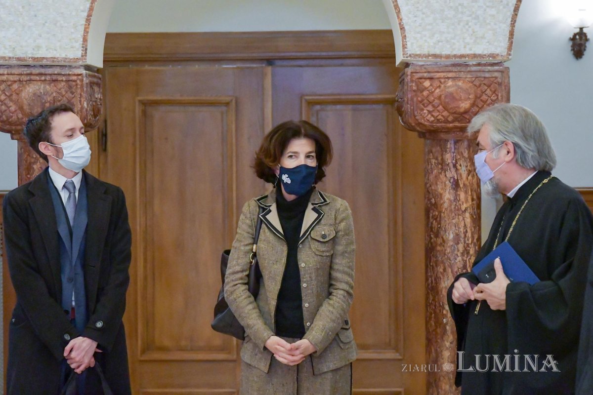 Noua ambasadoare a Franţei în vizită de prezentare la Patriarhia Română 157505