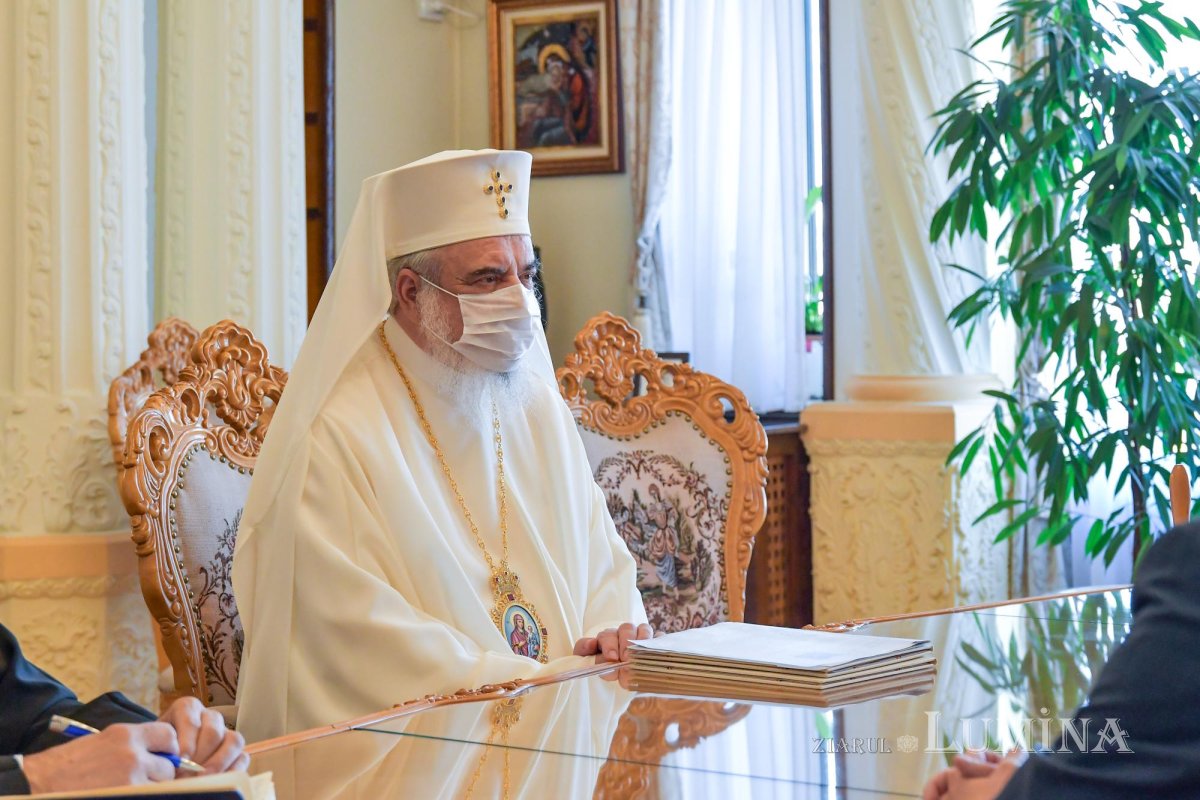 Noua ambasadoare a Franţei în vizită de prezentare la Patriarhia Română 157520