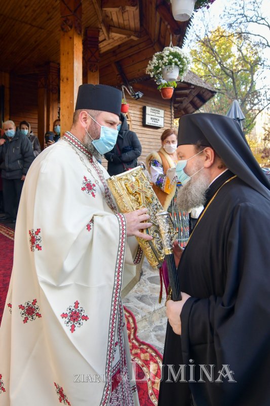 Sărbătoare în Parohia „Sfântul Antonie cel Mare”-Titan 157977