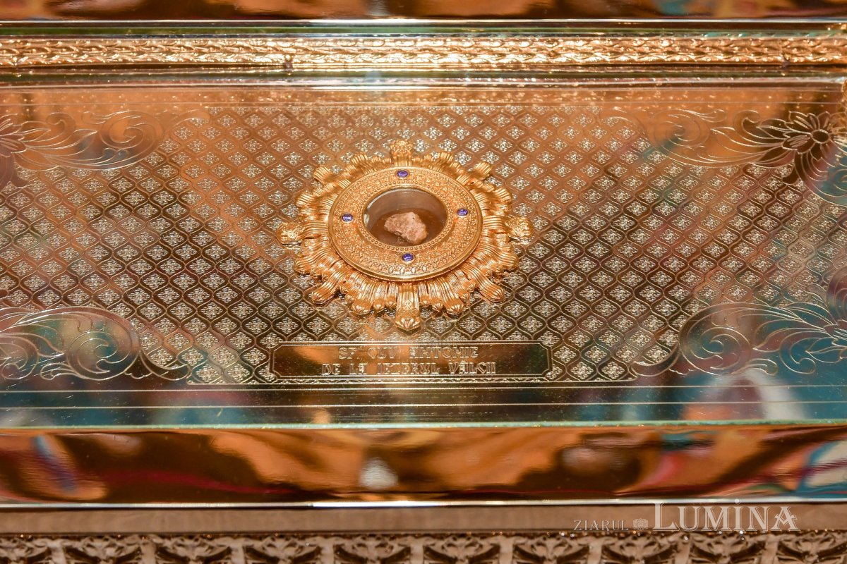 Sărbătoare în Parohia „Sfântul Antonie cel Mare”-Titan 157979