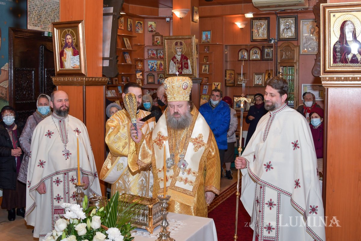 Sărbătoare în Parohia „Sfântul Antonie cel Mare”-Titan 157986