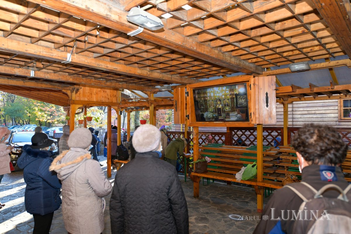 Sărbătoare în Parohia „Sfântul Antonie cel Mare”-Titan 158023