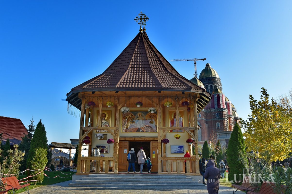 Liturghie aniversară la doi ani de la sfințirea Altarului Catedralei Naționale 158247