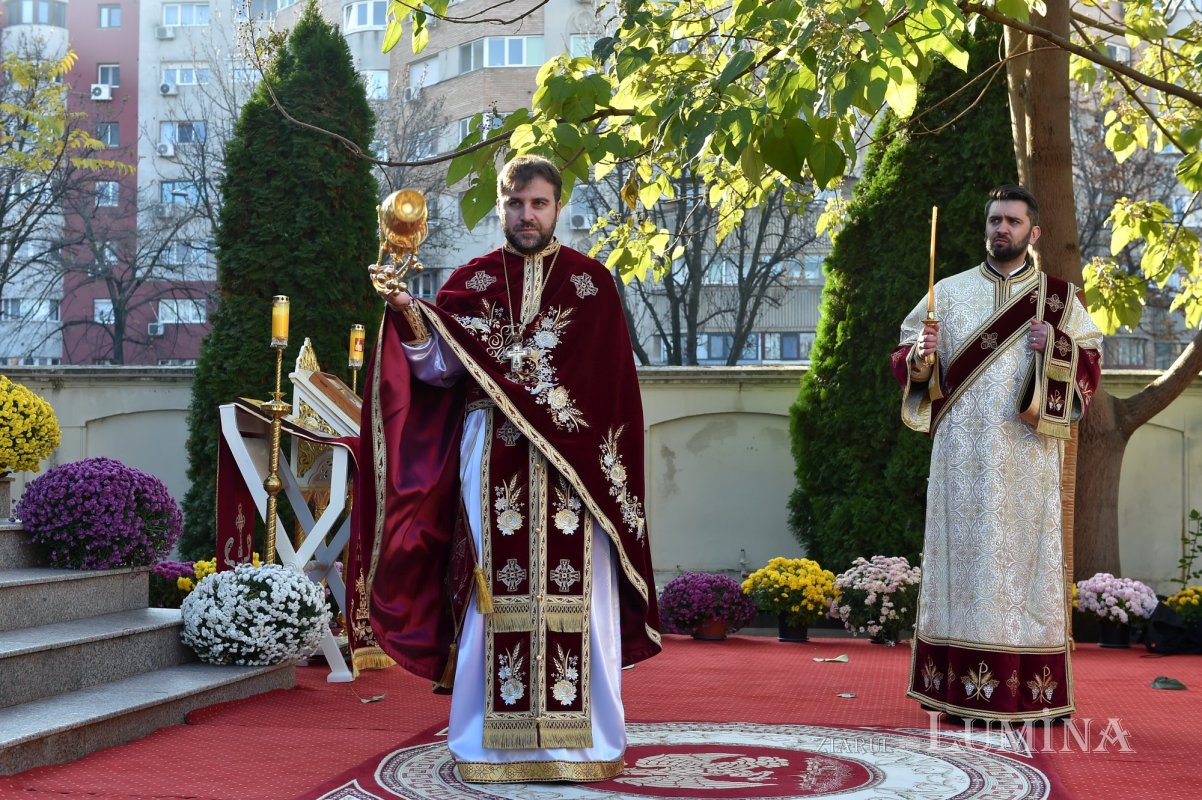 Liturghie aniversară la doi ani de la sfințirea Altarului Catedralei Naționale 158258