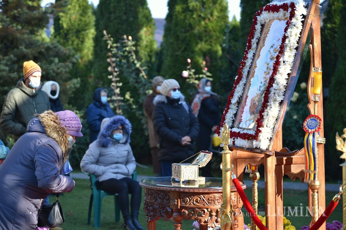 Liturghie aniversară la doi ani de la sfințirea Altarului Catedralei Naționale 158272