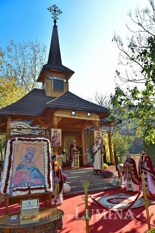 Liturghie aniversară la doi ani de la sfințirea Altarului Catedralei Naționale 158273