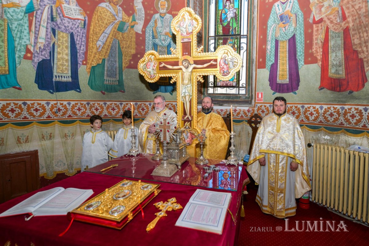 Prinos de laudă adus Sfântului Stelian în Parohia Lucaci din Capitală 158329