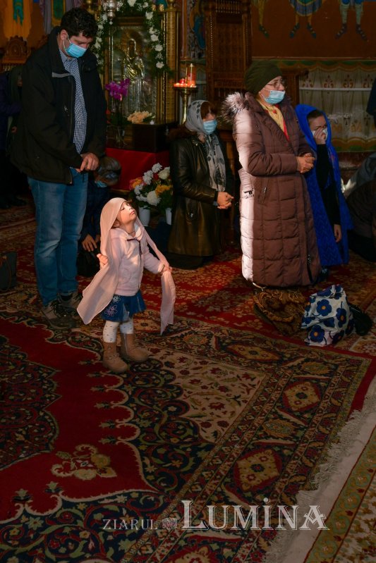 Prinos de laudă adus Sfântului Stelian în Parohia Lucaci din Capitală 158345