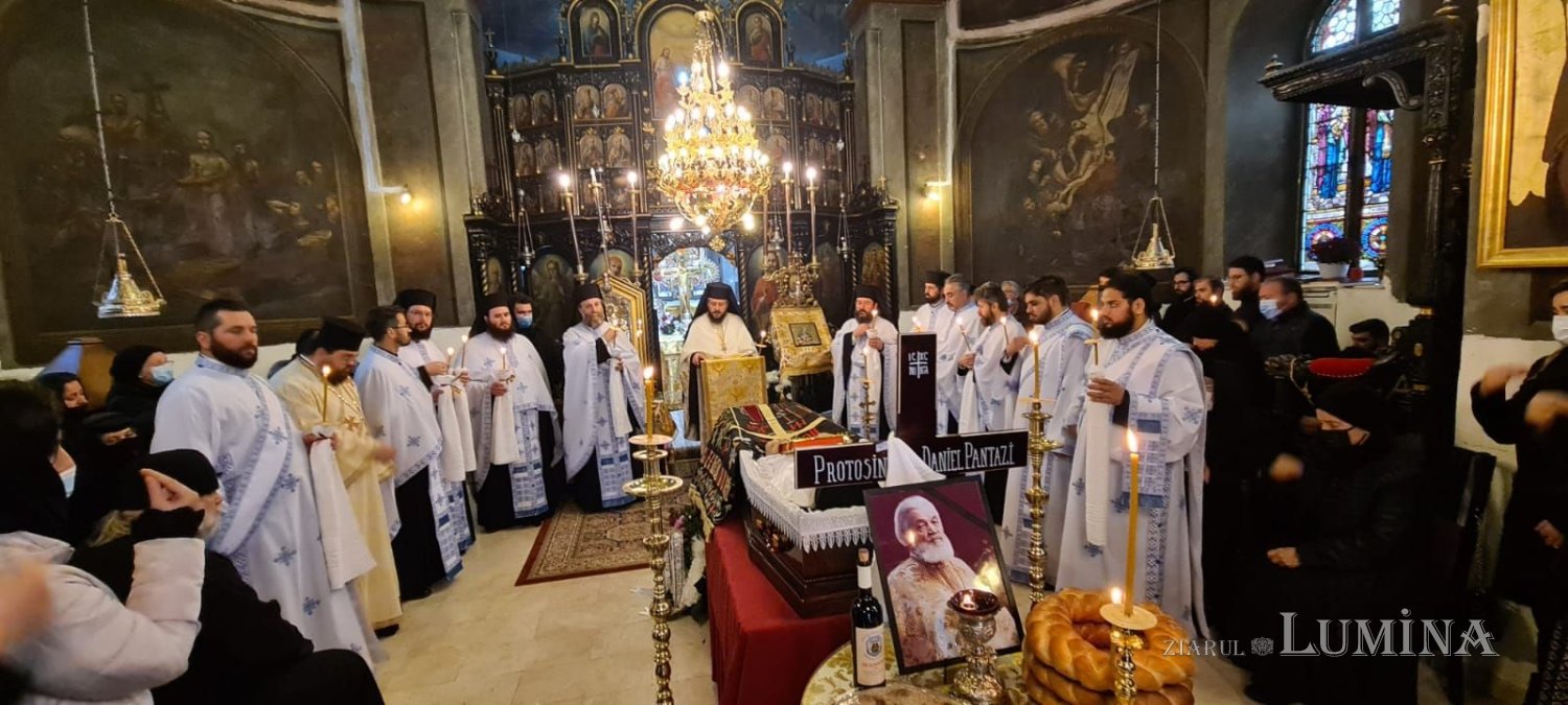 Protosinghelul Daniel Pantazi - slujitor smerit și duhovnic înțelept (1938-2020) 158442