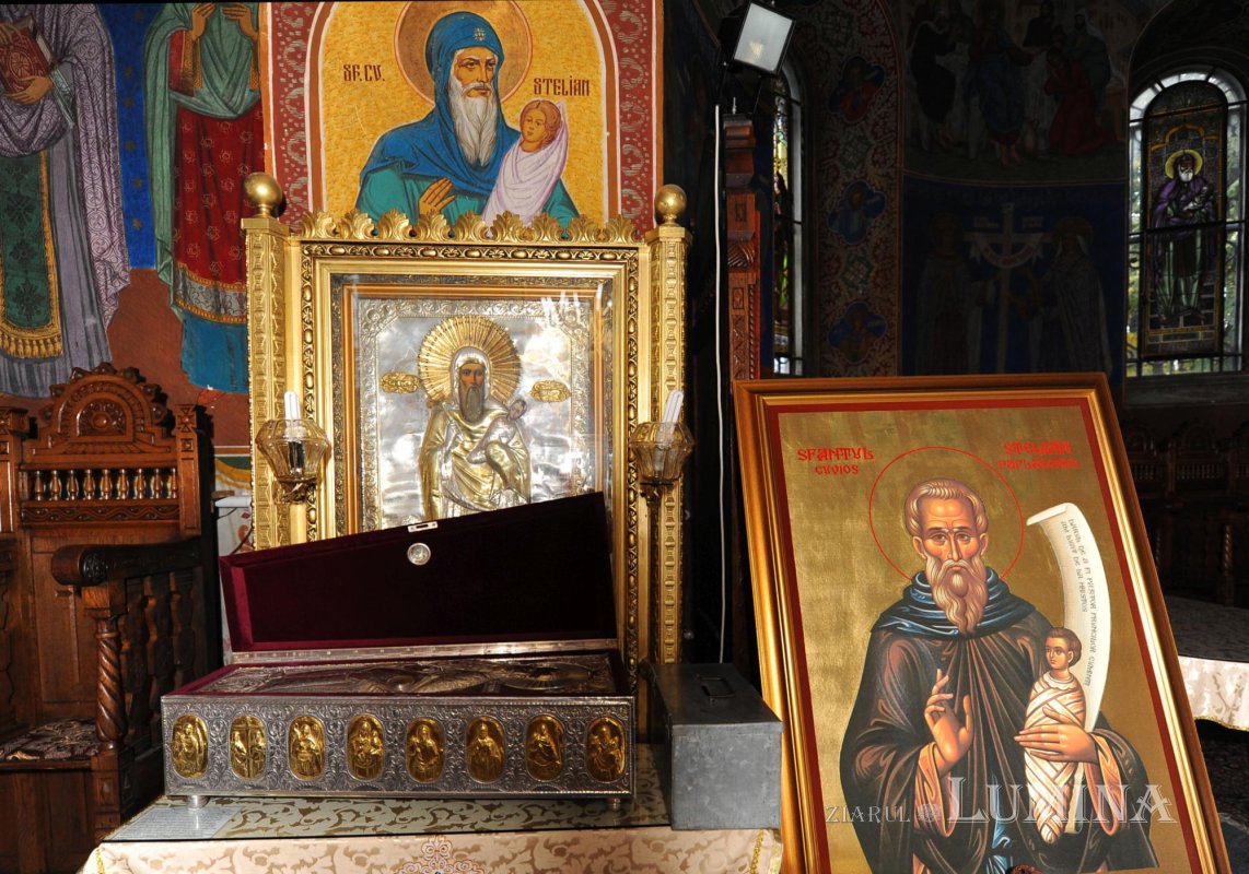 Sfântul Stelian, ocrotitorul copiilor, mângâietorul părinților 157933