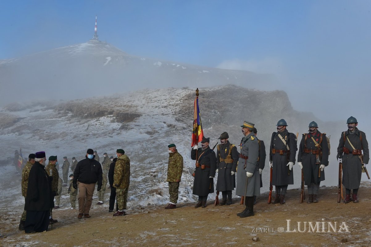 Crucea Eroilor de pe Caraiman a fost resfințită 158494