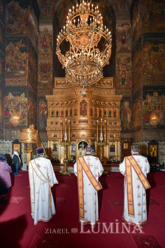 Începutul sărbătorii Sfântului Apostol Andrei, la Galaţi 158464