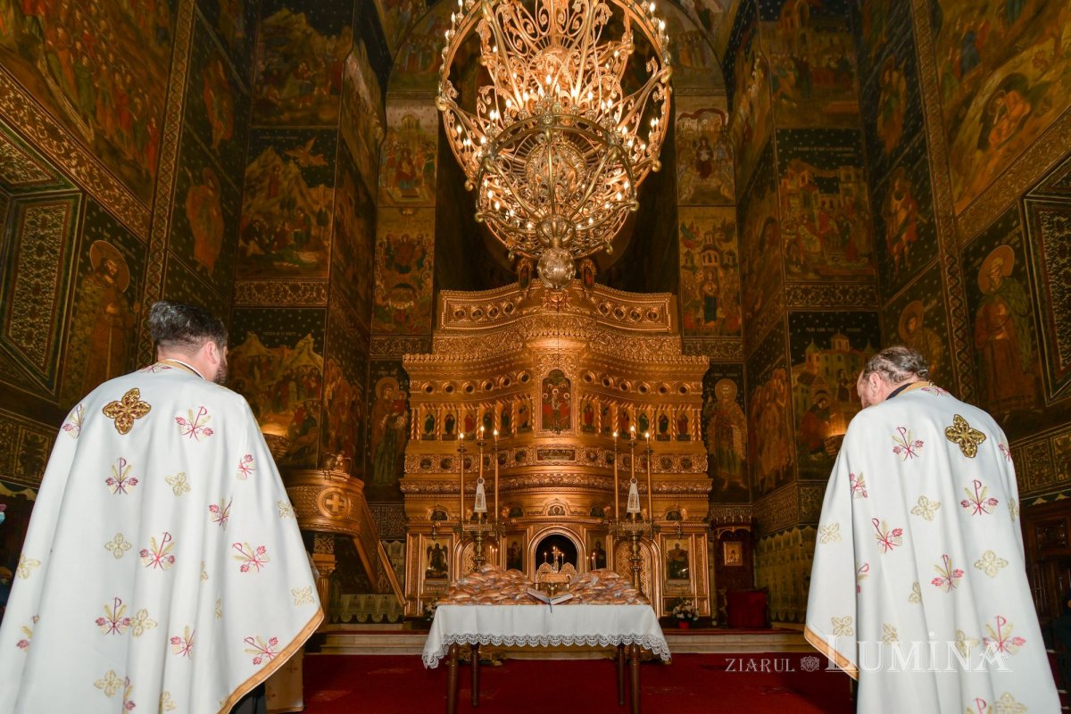 Începutul sărbătorii Sfântului Apostol Andrei, la Galaţi 158468