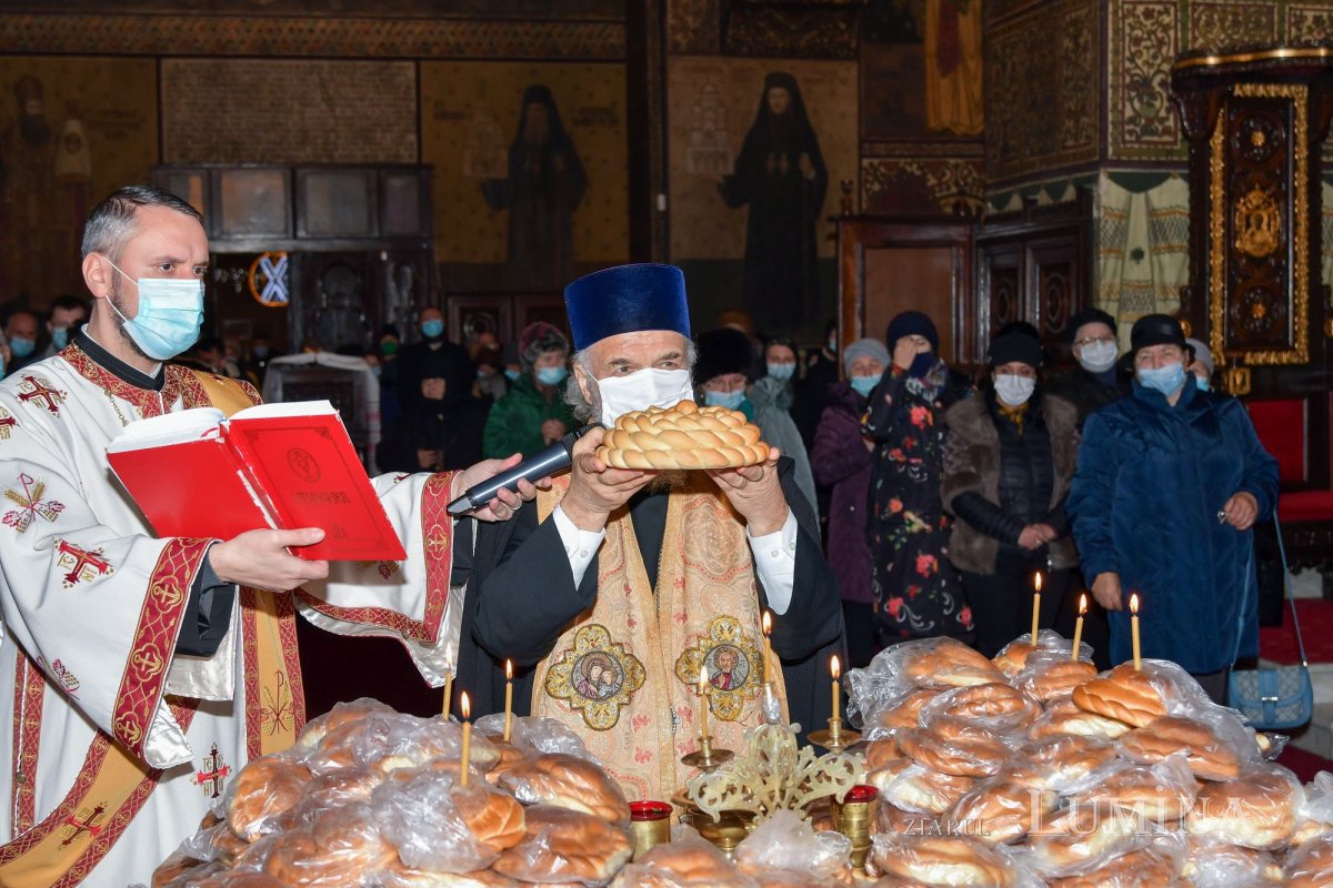 Începutul sărbătorii Sfântului Apostol Andrei, la Galaţi 158476