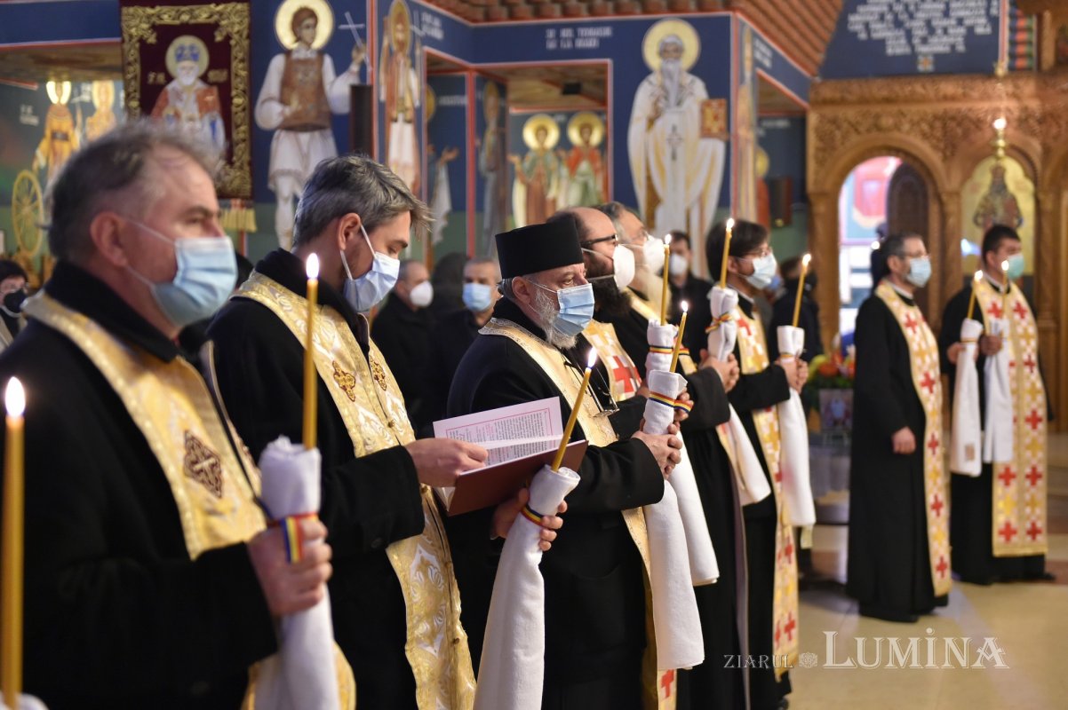 Părintele Nicolae Burlan (1953-2020), slujitor harnic și jertfelnic al Bisericii lui Hristos 159110