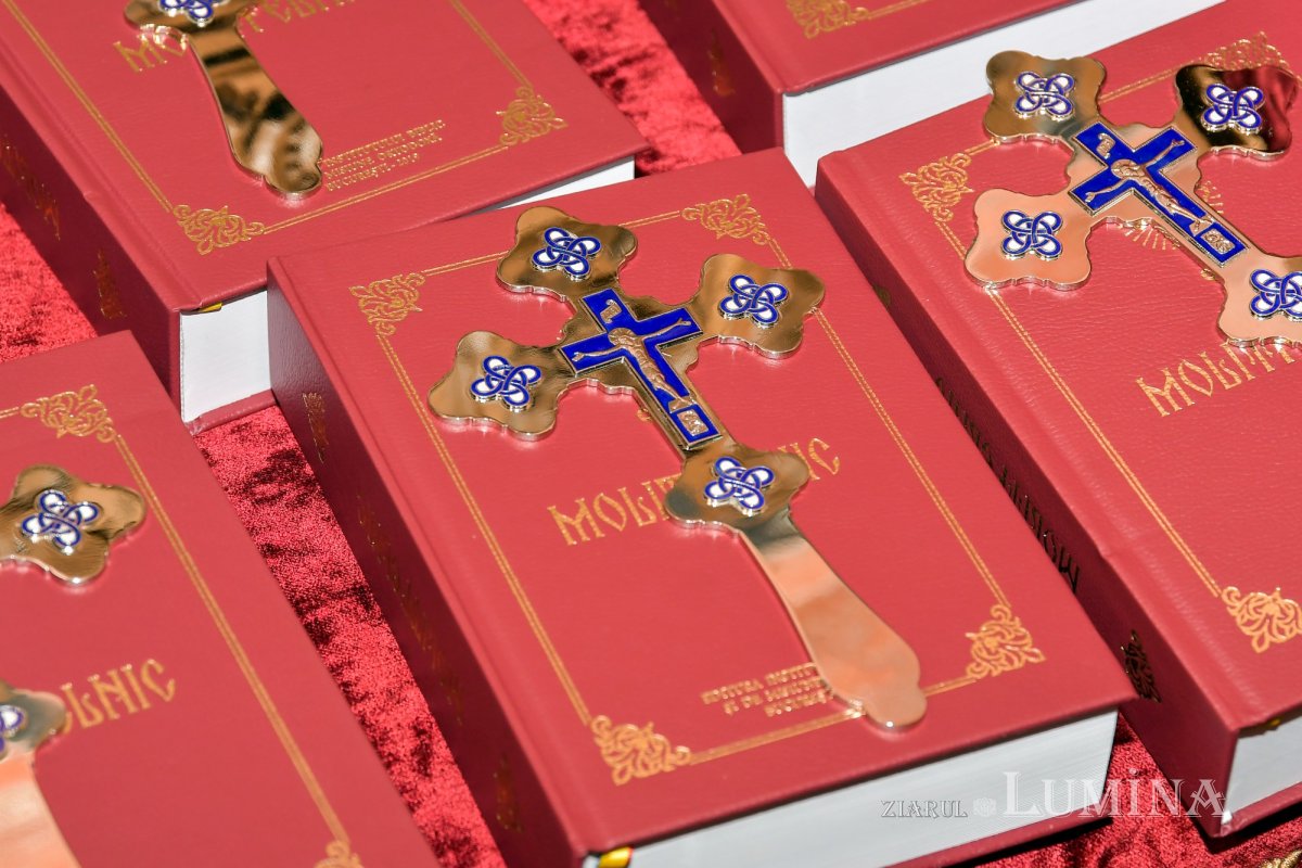 Hirotesii întru duhovnic la Reşedinţa Patriarhală 159194