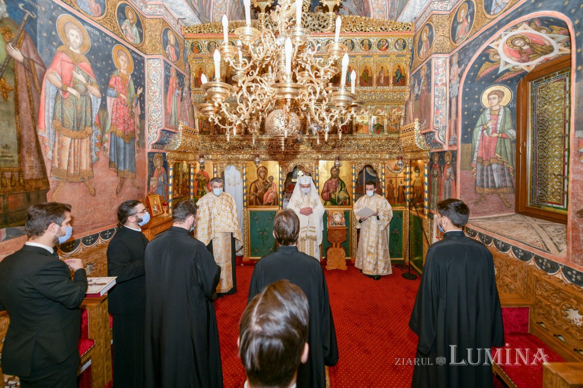 Hirotesii întru duhovnic la Reşedinţa Patriarhală 159205