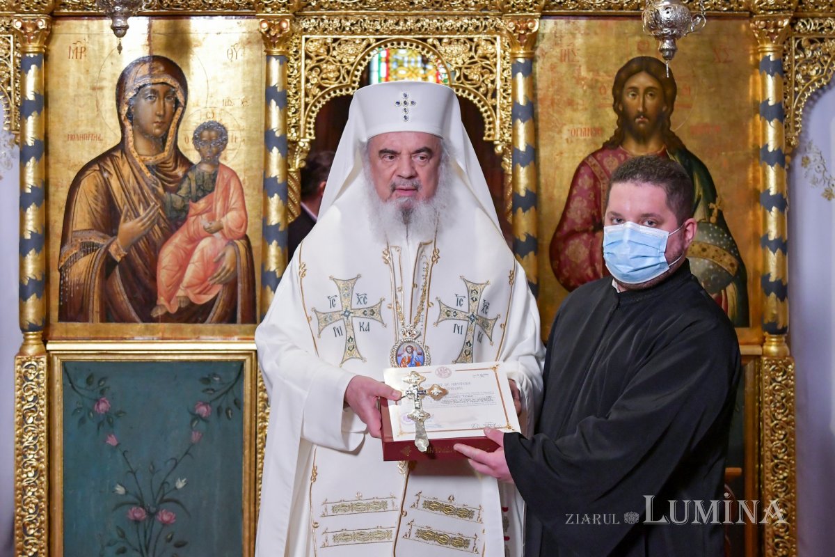 Hirotesii întru duhovnic la Reşedinţa Patriarhală 159217