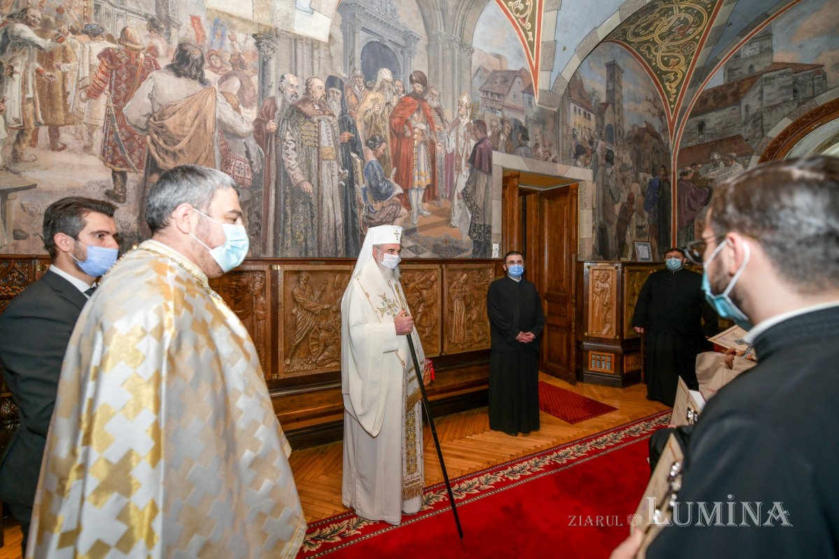 Hirotesii întru duhovnic la Reşedinţa Patriarhală 159222