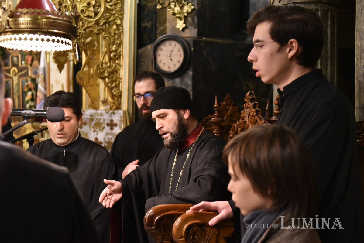 Începutul sărbătorii Sfântului Spiridon la Catedrala Mitropolitană din Bucureşti 159464