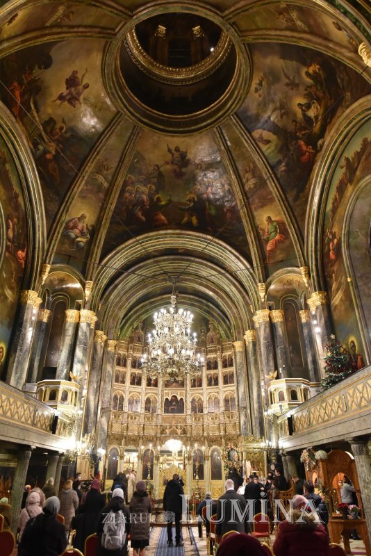 Începutul sărbătorii Sfântului Spiridon la Catedrala Mitropolitană din Bucureşti 159465