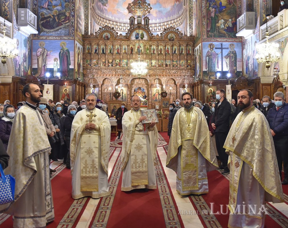 Zi de sărbătoare la Biserica „Sfântul Elefterie“-Nou din Capitală 159807