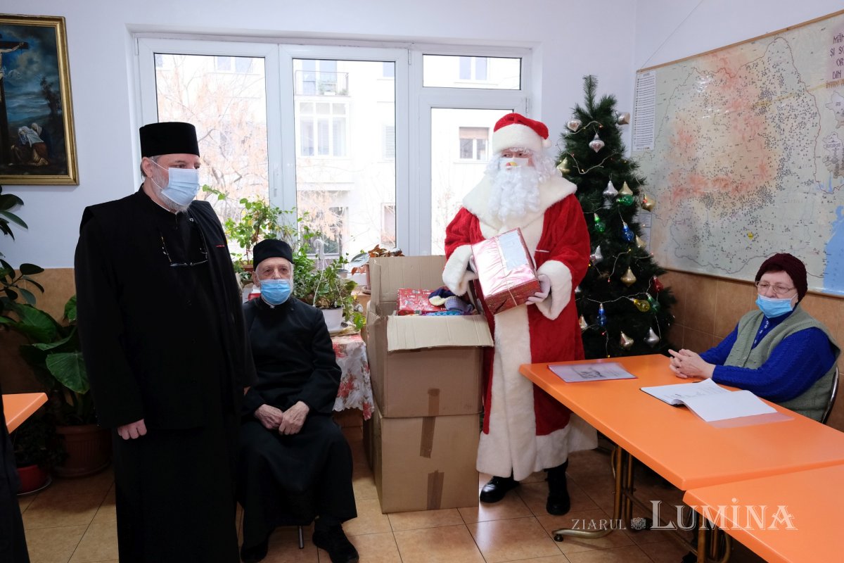 Daruri pentru vârstnicii și copiii de la două așezăminte din Capitală 159981