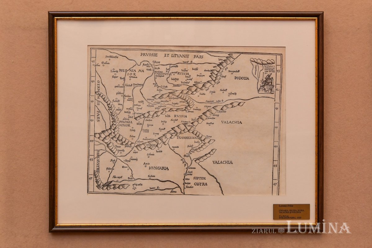 Turul lumii într-o clădire superbă 159862