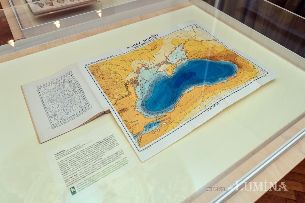 Turul lumii într-o clădire superbă 159870