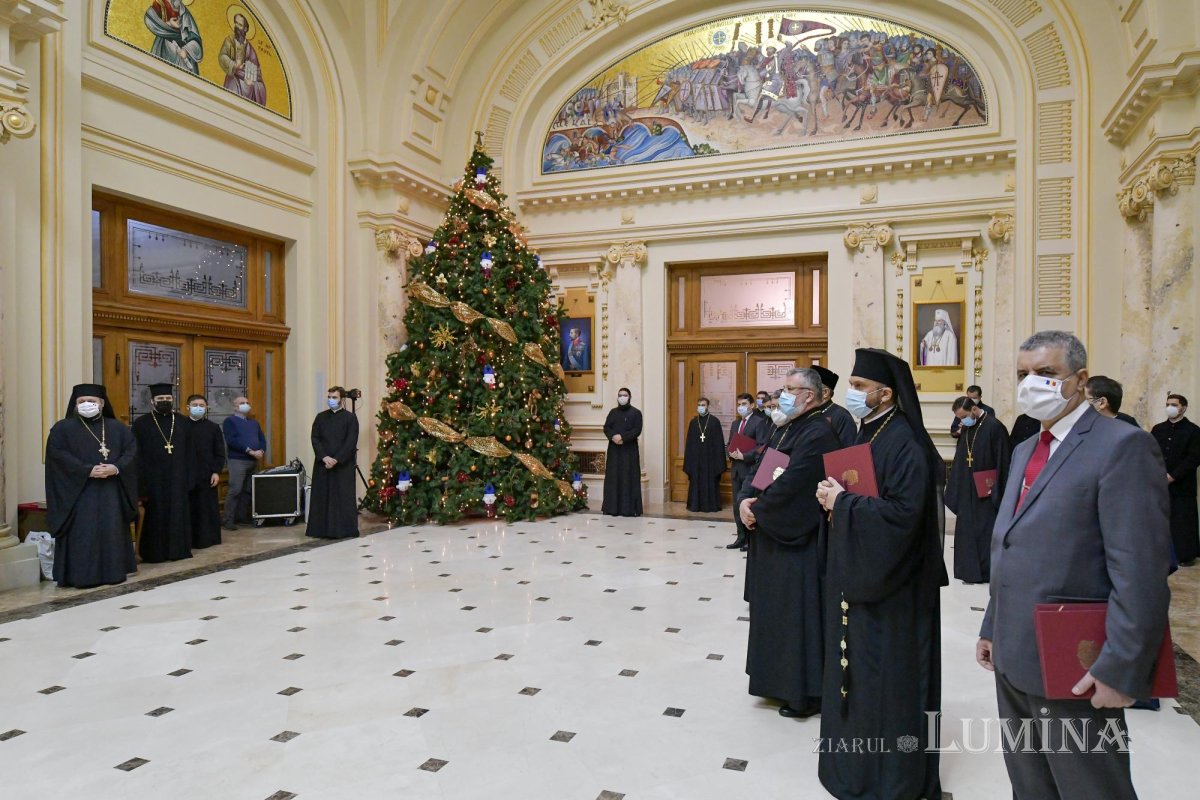 Patriarhul României și-a sărbătorit ocrotitorul spiritual 160092