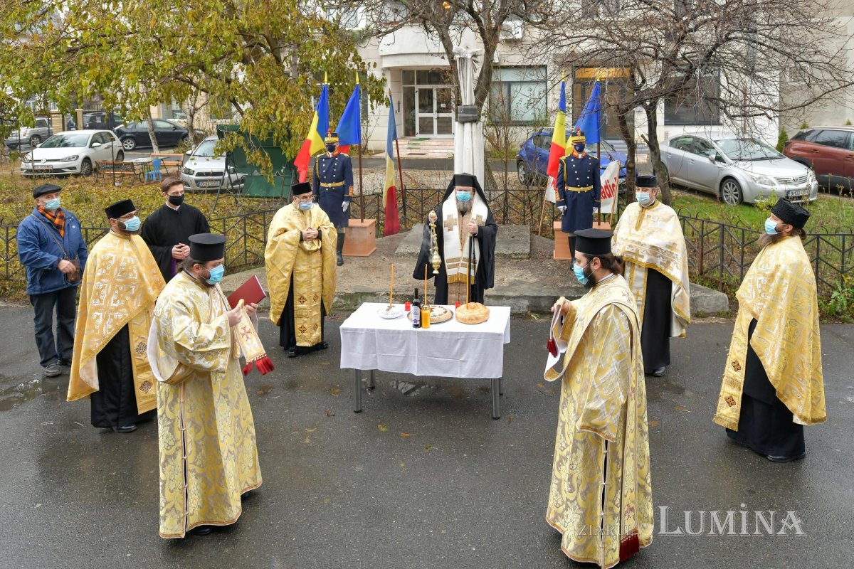 Comemorarea eroilor Revoluţiei la Catedrala Patriarhală și la monumente din Capitală 160390