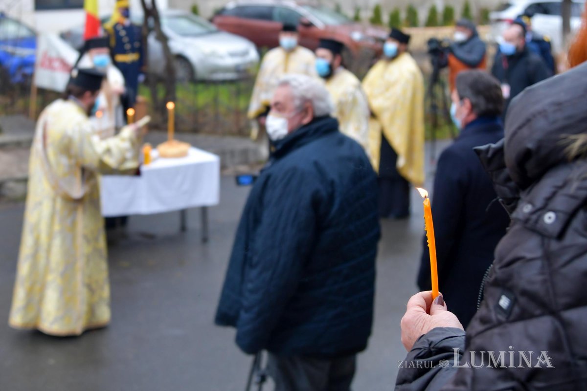 Comemorarea eroilor Revoluţiei la Catedrala Patriarhală și la monumente din Capitală 160392