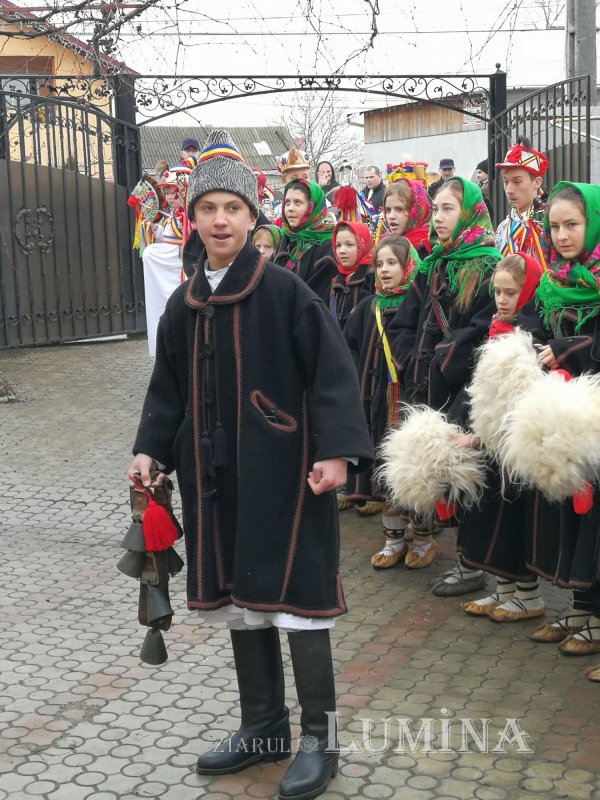 Datinile de iarnă, martori din recuzita de neuitat a copilăriei 160518