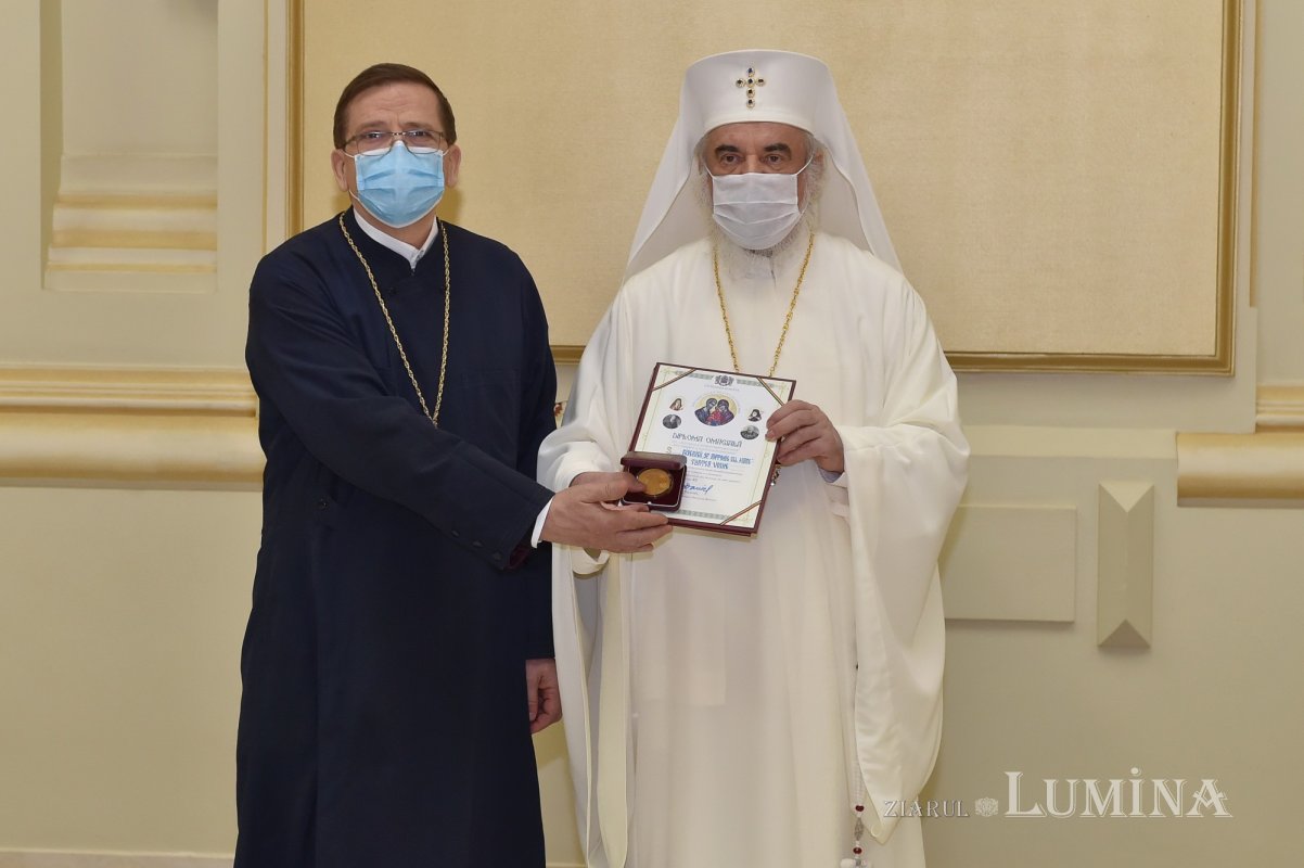 Preţuire şi recunoştinţă pentru cele nouă paraclise patriarhale 160543
