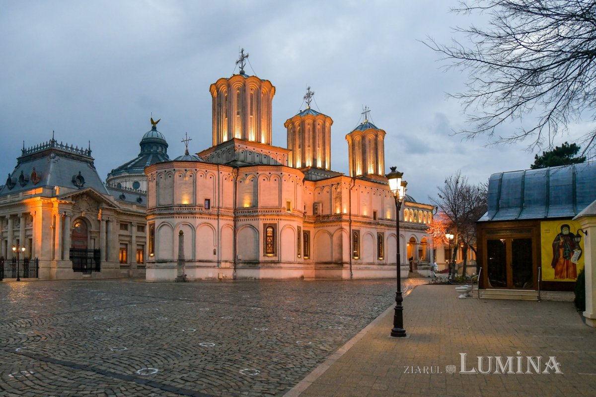 Slujba trecerii dintre ani la Catedrala Patriarhală 160779