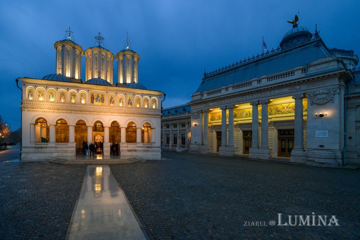 Slujba trecerii dintre ani la Catedrala Patriarhală 160781