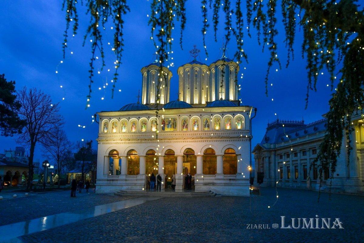 Slujba trecerii dintre ani la Catedrala Patriarhală 160782