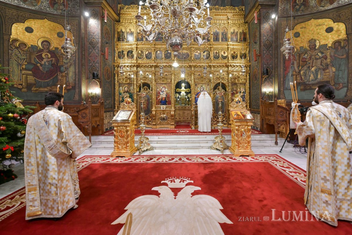 Slujba trecerii dintre ani la Catedrala Patriarhală 160792