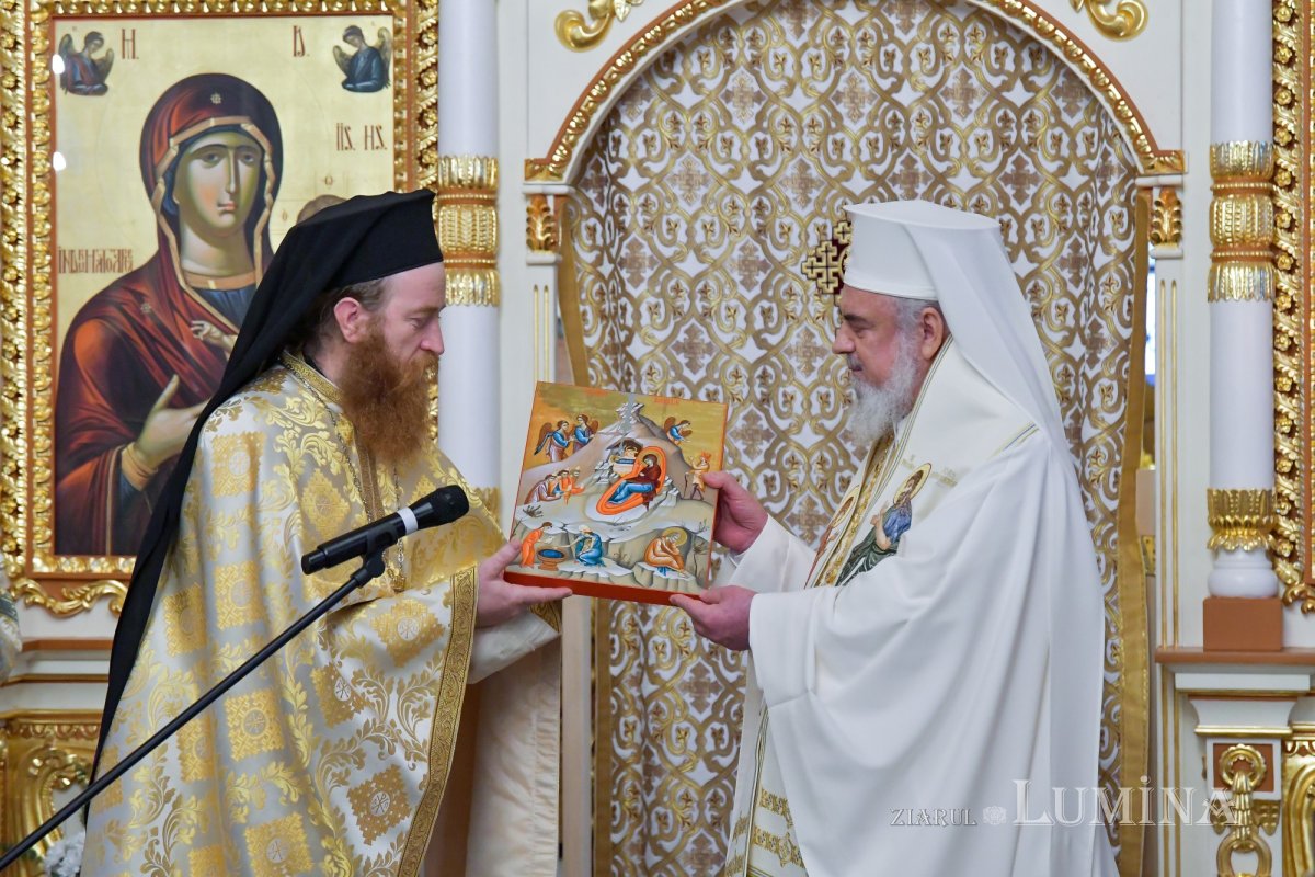 Patriarhul României la Mănăstirea Cernica 160925