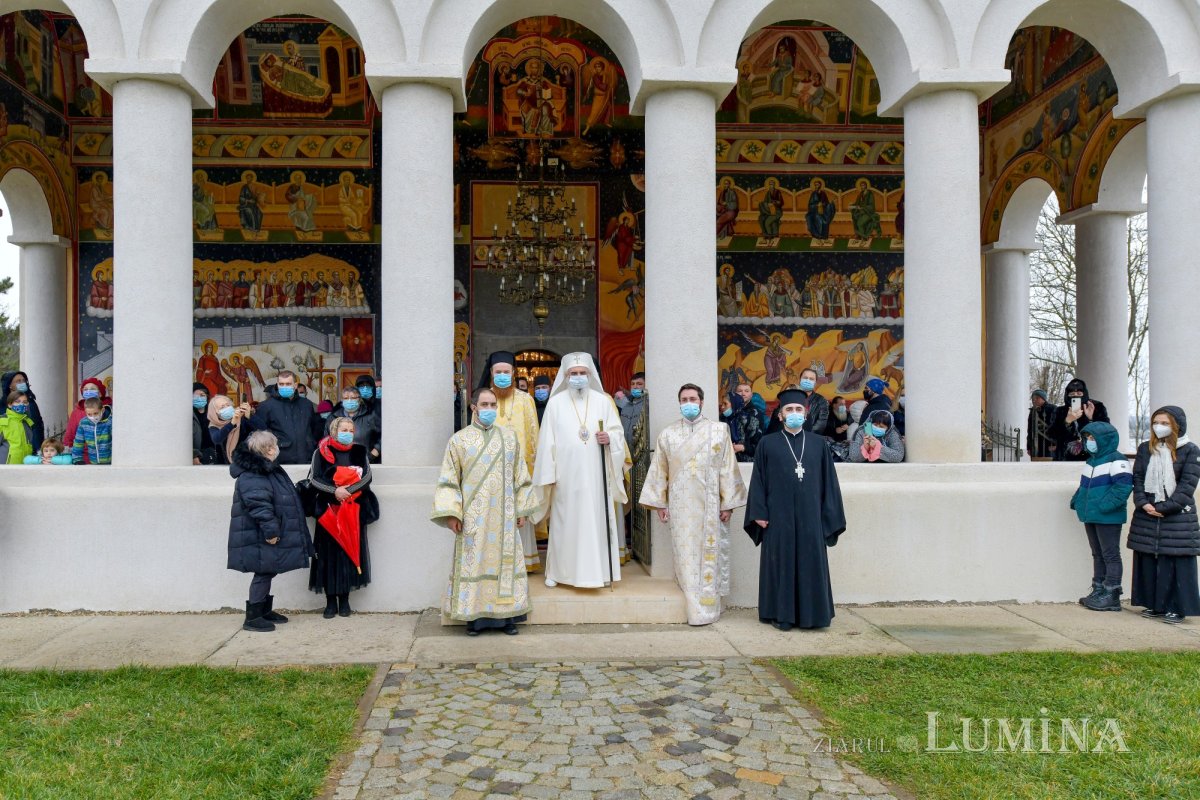 Patriarhul României la Mănăstirea Cernica 160926