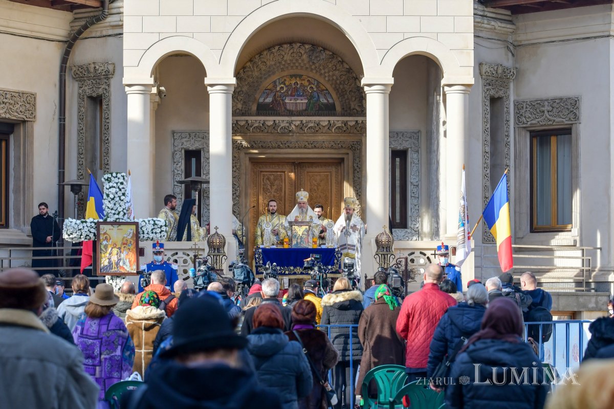 Sărbătoarea Botezului Domnului la Catedrala Patriarhală 161235