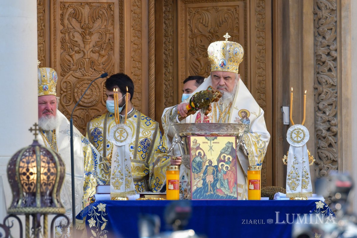 Sărbătoarea Botezului Domnului la Catedrala Patriarhală 161243