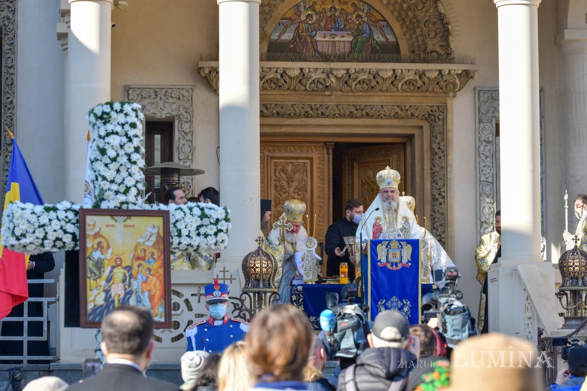 Sărbătoarea Botezului Domnului la Catedrala Patriarhală 161250